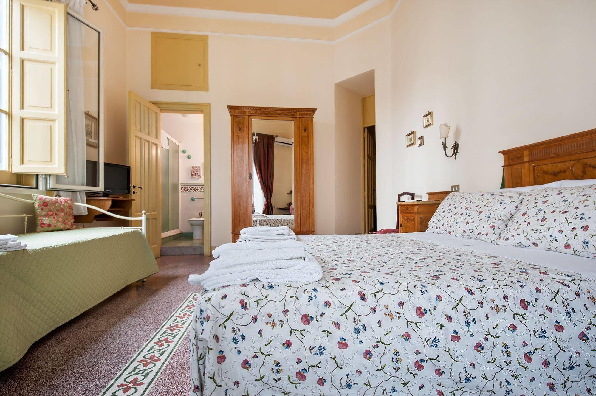 Bed and Breakfast La Casa Di Zoe - Locazioni Turistiche Palermo Exterior foto